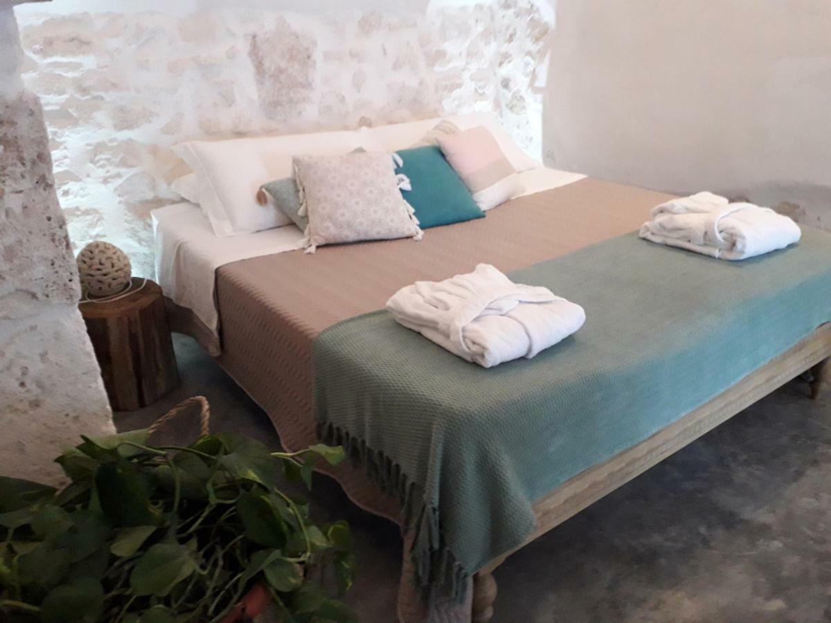 White Luxury Suite Ostuni By Gonewlocation エクステリア 写真